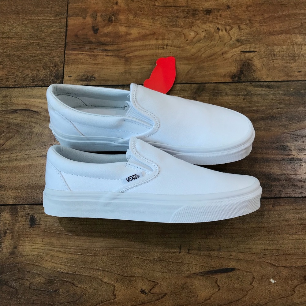 Brand New White slip on vans Women’s 6.5 mens 5